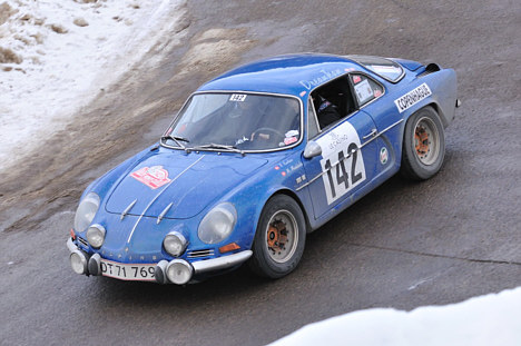 Peter Karlsen og Michael Munkholm i Alpine Renault har klaret sig flot og er næstbedste danskere.